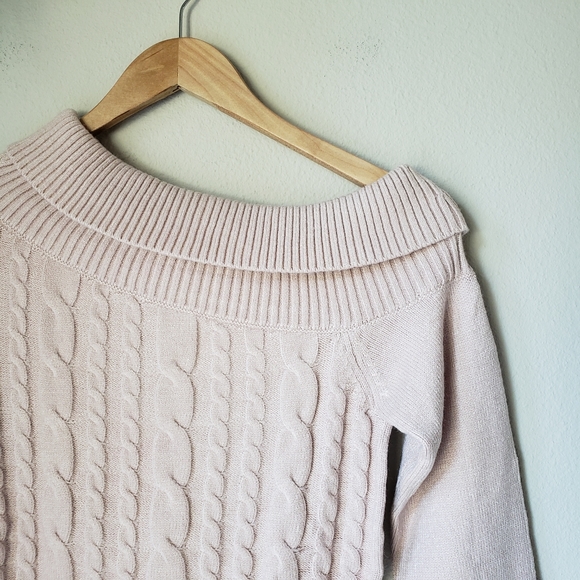 ❗SOLD❗Cable Knit One Shoulder Sweater - Picture 8 of 13